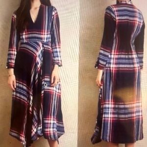 ANTHROPOLOGIE / Isabella Sinclair / V-neck dress Plaid midi- dress/ Size Medium
